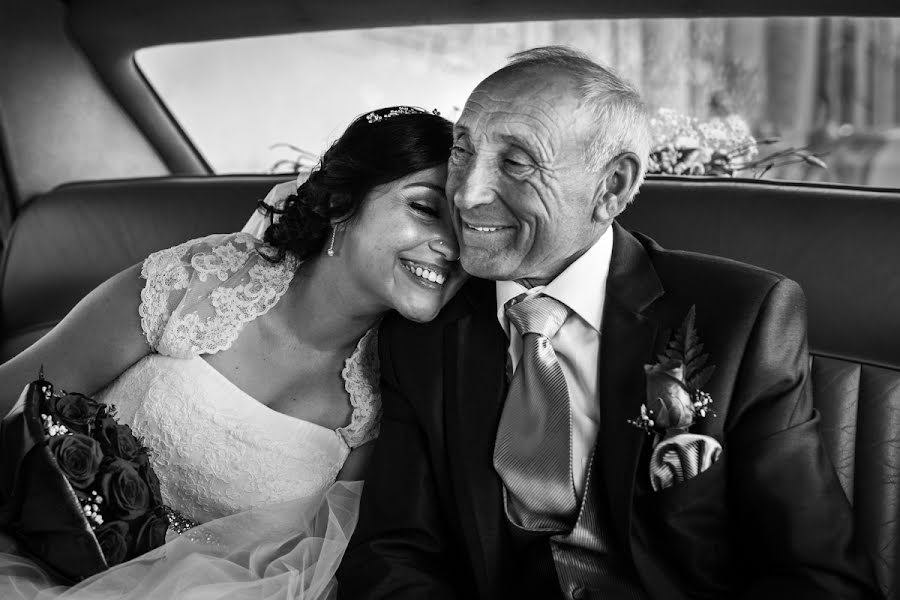 Fotografo di matrimoni Miguel Onieva (miguelonieva). Foto del 16 febbraio 2016