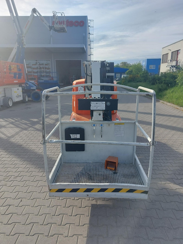 Изображение от JLG TOUCAN 1210