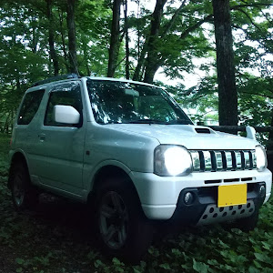 ジムニー JB23W