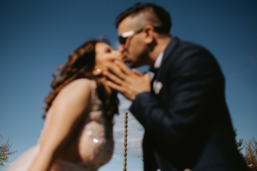 Wedding photographer Alex Merfu (alexmerfu). Photo of 16 March 2019