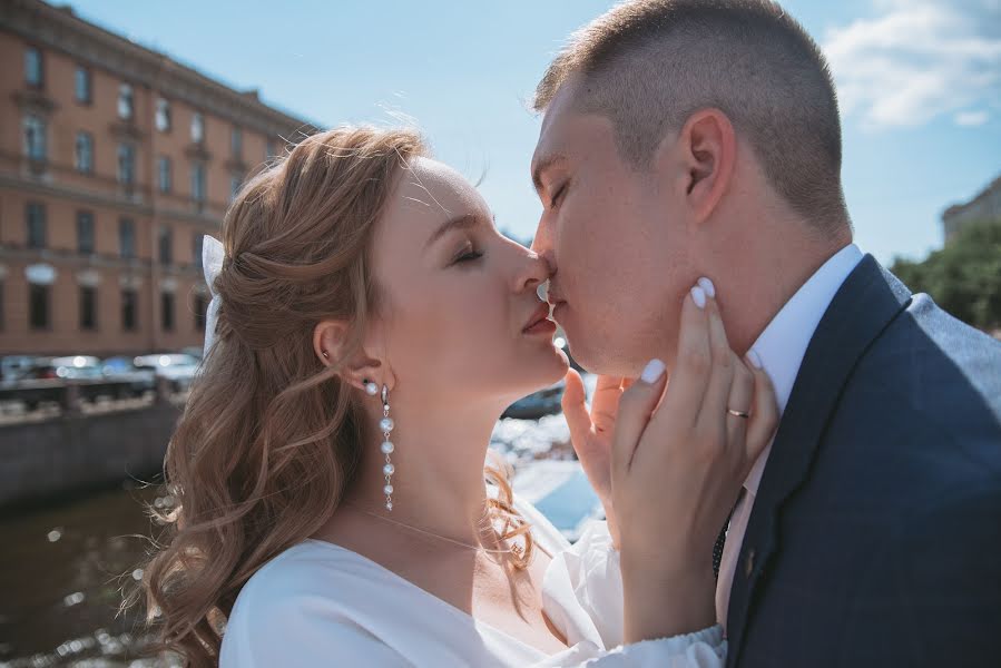 Fotografo di matrimoni Kseniya Pavlenko (ksenyawedphoto). Foto del 1 luglio 2021