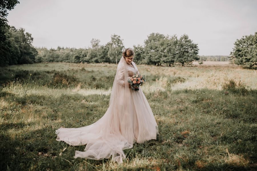 Fotógrafo de casamento Elsbeth Kaptein (kaptein). Foto de 6 de março 2019