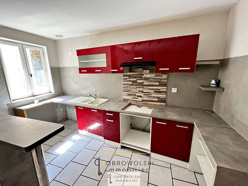 Vente maison 4 pièces 95 m² à Saint-Pierre-de-Boeuf (42520), 119 000 €