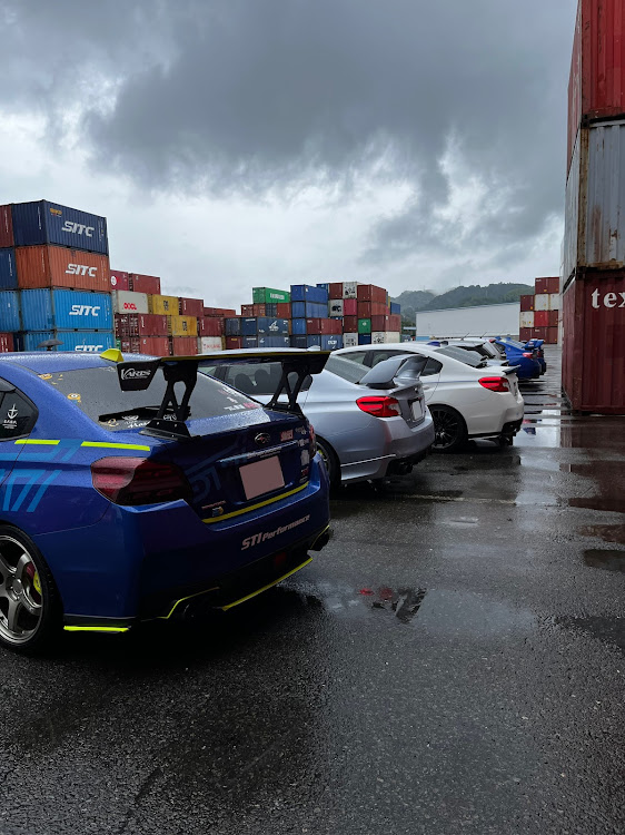 WRX STIのクセがすごい・雨上がりの朝・足回りリフレッシュ・自然に溶け込む⁉️・清水港市場に関するカスタム事例の投稿画像15枚目