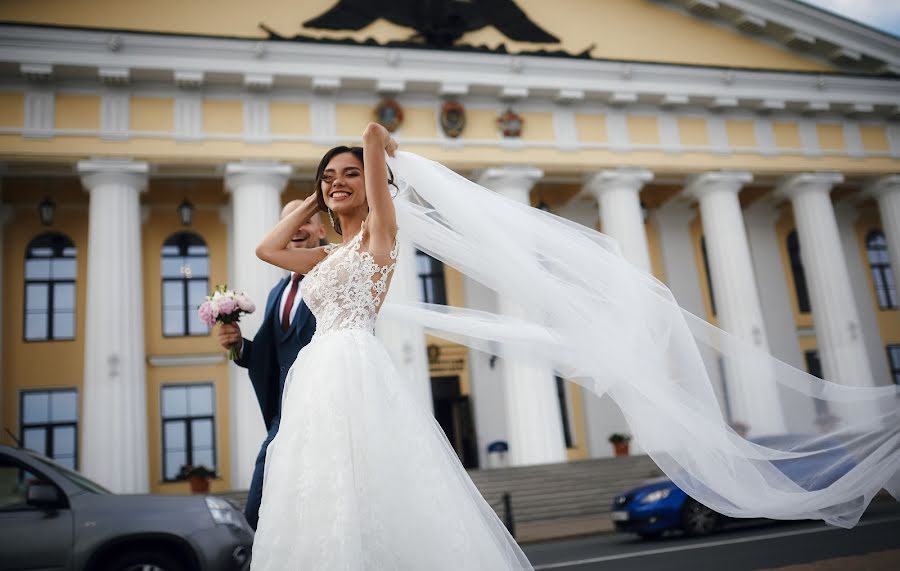 Fotógrafo de casamento Evgeniy Tayler (ilikewed). Foto de 2 de março 2019