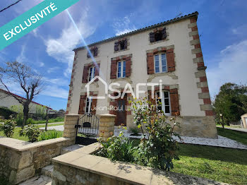 maison à Le Puy (33)