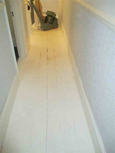 Strip, sand and varnish wooden floorsstairs.