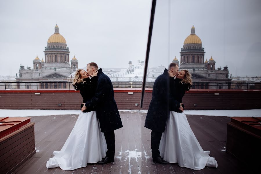Fotógrafo de casamento Polina Pavlova (polina-pavlova). Foto de 9 de março 2023