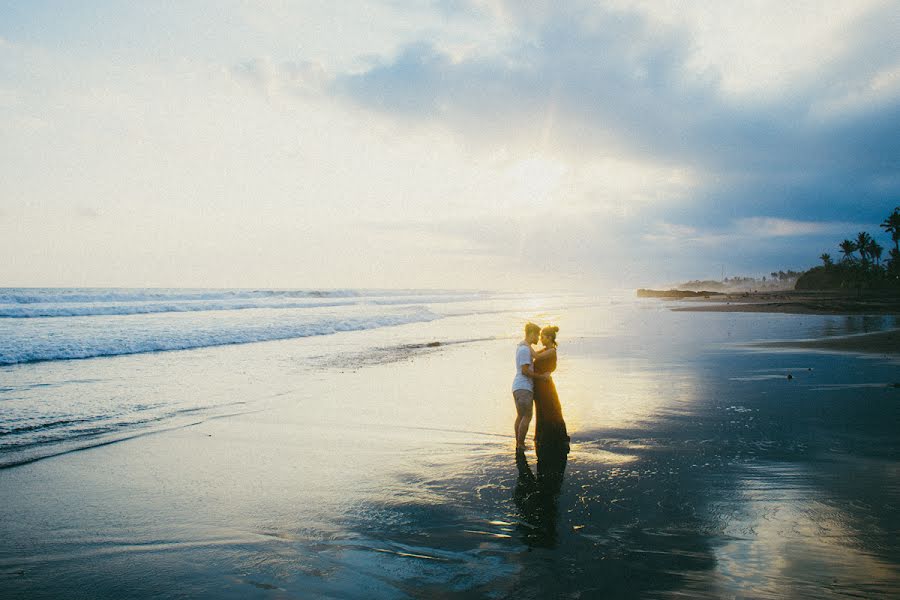 Fotografer pernikahan Julian Somadewa (somadewa). Foto tanggal 11 Juli 2023