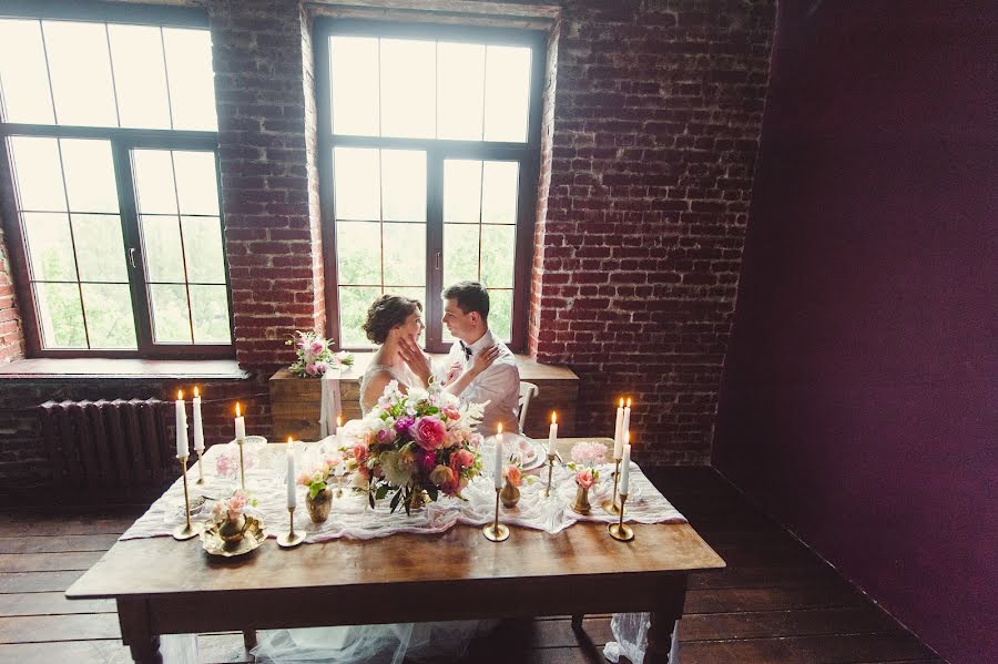 Fotografo di matrimoni Kseniya Ivanova (kinolenta). Foto del 16 agosto 2016