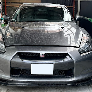 NISSAN GT-R R35