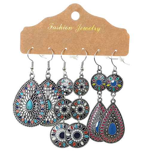 Title 2, Ensemble combiné de boucles doreilles vintage....