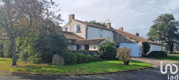 maison à Bressuire (79)