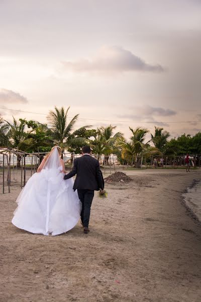 Huwelijksfotograaf Esteban Rivera (estebanriverattl). Foto van 2 maart 2018