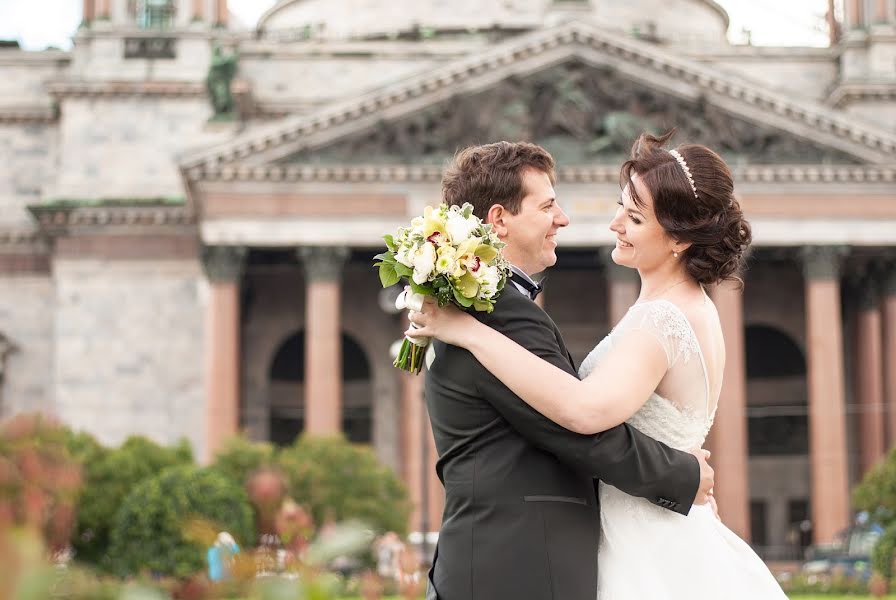 Wedding photographer Tatyana Semicvetikova (bella-festa). Photo of 11 April 2016