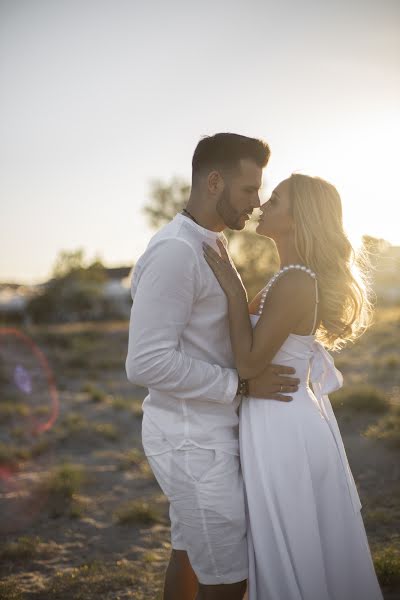 Wedding photographer Vlada Selyuta (vladaseluta). Photo of 16 September 2020