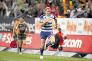 IN FULL FLIGHT: Jean de Villiers 
      
       of the Stormers during the Super Rugby match between 
      
      Stormers and Queensland Reds 
      
       on Saturday  
      Photo: Gallo Images