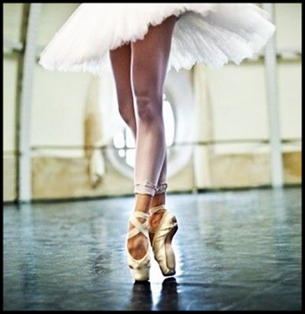 Learn Ballet poses. Dance and ballet classes