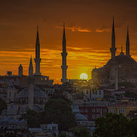 Alba a Istanbul, metropoli multi etnica di MARIOFFOTO