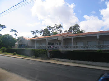 parking à Saint-Georges-de-Didonne (17)