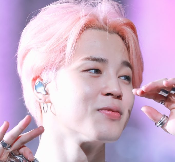 A Fan Told BTS’s Jimin Why Her Boyfriend Hates Him, His Reaction Was ...