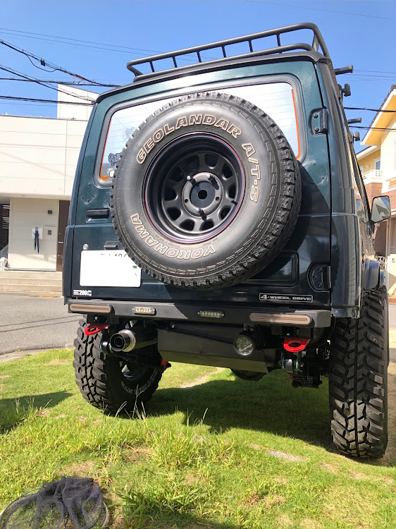 ジムニーのJA11・ジムニーカスタム・ジムニー乗りと繋がりたい・ジムニー・背面タイヤに関するカスタム事例の投稿画像1枚目
