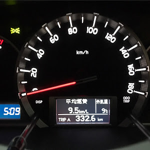 ハイエースバン TRH216K