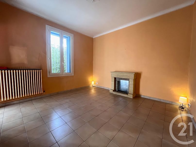 Vente maison 4 pièces 99 m² à Arles (13200), 269 000 €