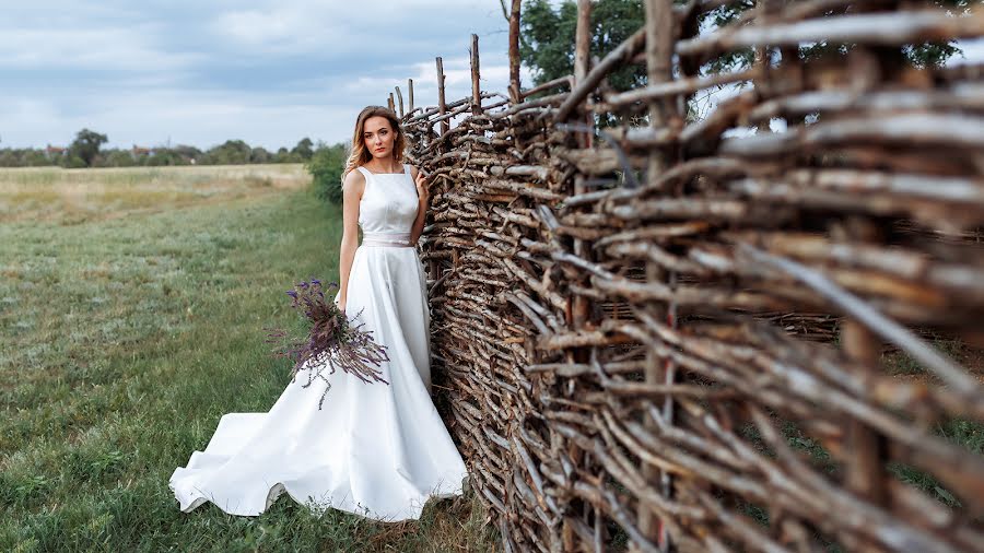 Fotógrafo de casamento Stanislav Novikov (stanislav). Foto de 30 de janeiro 2018