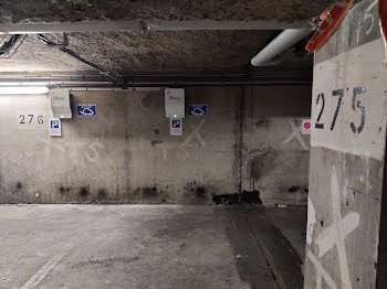 parking à Paris 12ème (75)