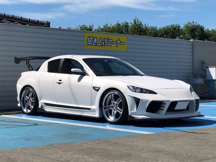 RX-8の梅雨明け・洗車・深リムに関するカスタム事例の投稿画像1枚目
