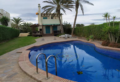 Villa with pool and terrace 2