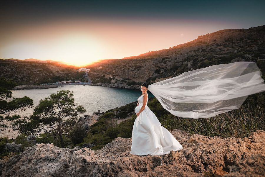 Bröllopsfotograf Aris Kostemyakis (aristaphoto). Foto av 4 oktober 2021