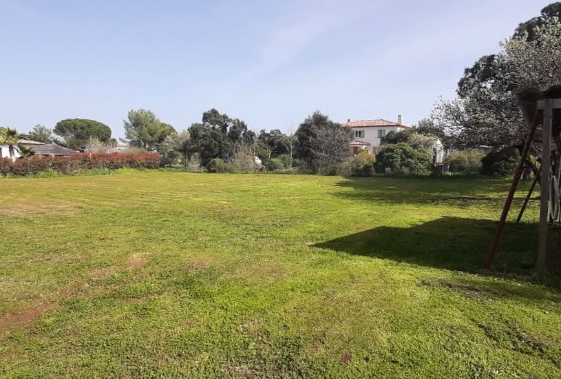  Vente Terrain à bâtir - 1 019m² à Le Cannet-des-Maures (83340) 