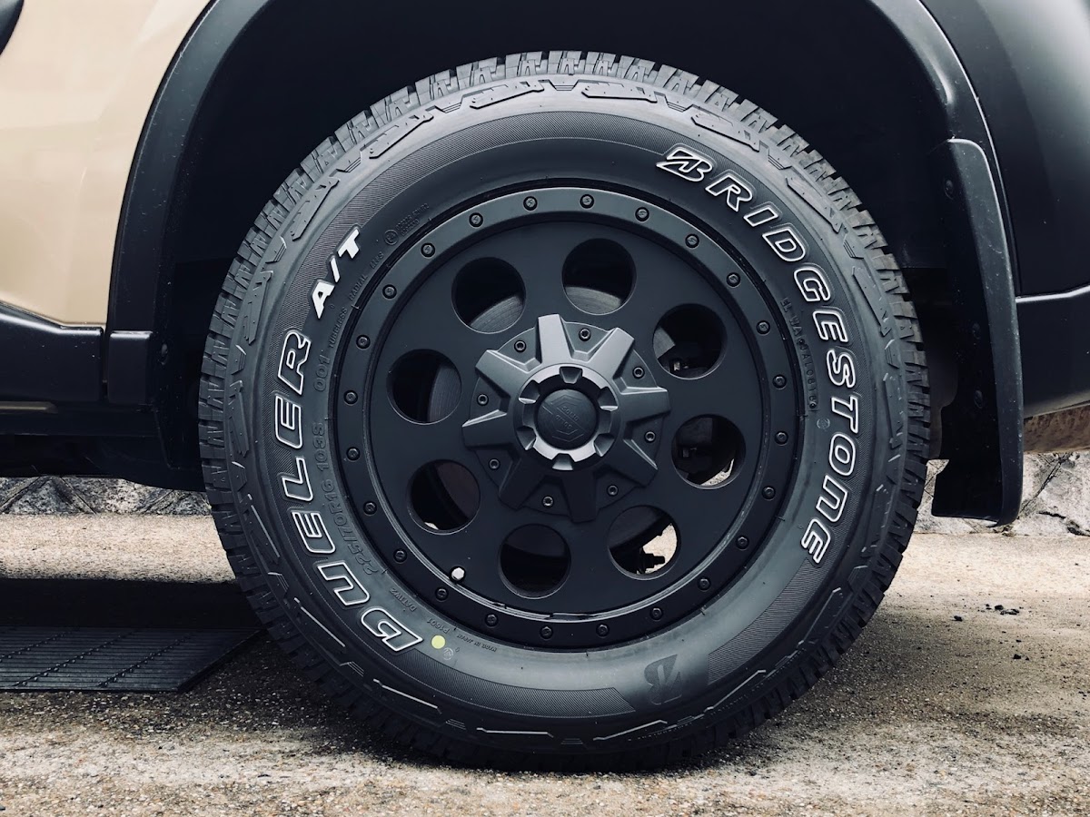 ブリジストン　BRIDGESTONE   DUELER