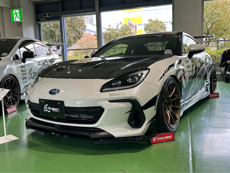クラウンセダンの大阪オートメッセ2025・BRZ・スイフトスポーツ・デリカミニ・LBX MORIZO RRに関するカスタム事例の投稿画像9枚目