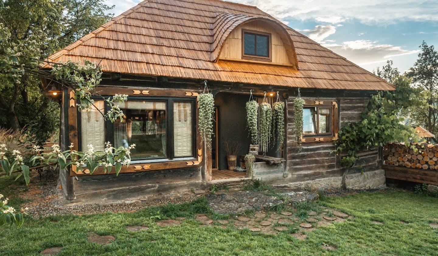 Maison avec jardin et terrasse Șuncuiuș