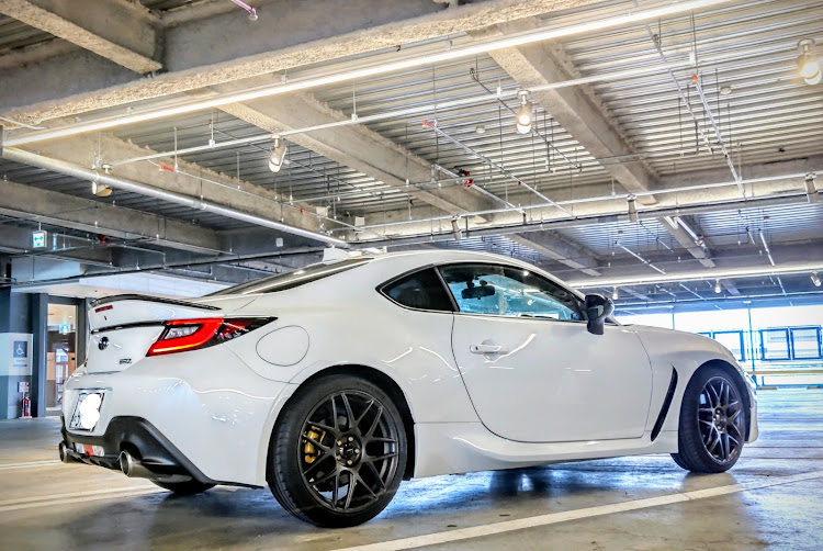 BRZの斜め45度の美学・A PITオートバックス京都四条・ブラピ　F1💨・そうだ、京都へいこう・平日お休み倶楽部(仮)に関するカスタム事例の投稿画像10枚目