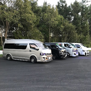 ハイエース