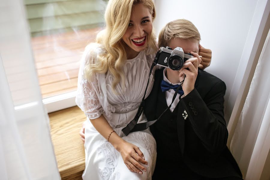 Wedding photographer Aleksandr Sirotkin (sirotkin). Photo of 30 January 2022