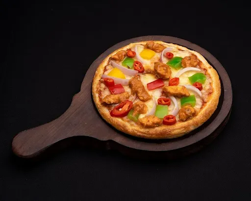 Classic Chicken Tikka Pizza