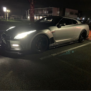 NISSAN GT-R R35