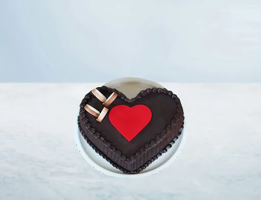 Choco Walnut Heart Shape Cake