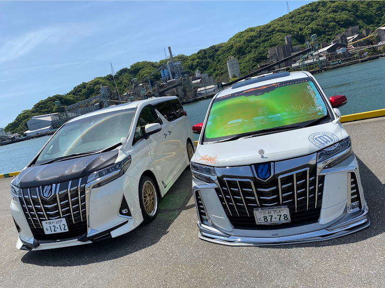アルファードの友達の繋がりに感謝・みなさん有名人・おっさんズ遠征・純正脚でエアサス走行得意なおっちゃん・カルガモ走行は楽しいに関するカスタム事例の投稿画像6枚目