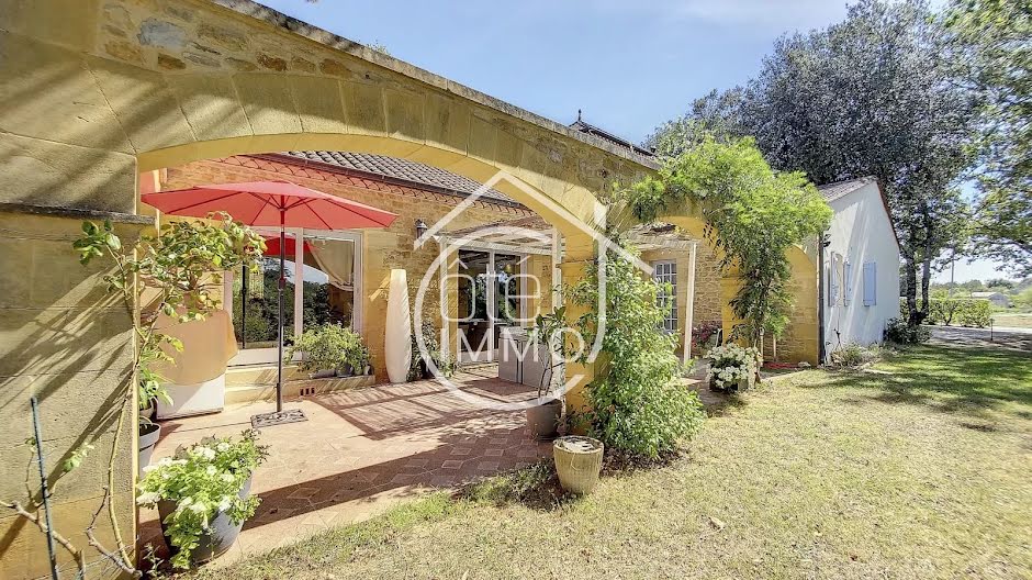 Vente maison 8 pièces 219 m² à Sarlat-la-caneda (24200), 649 000 €