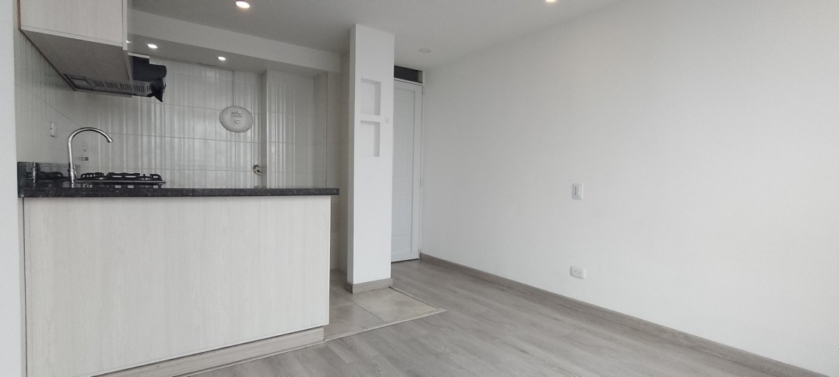 Apartamento En Arriendo - Las Brisas, Bogota