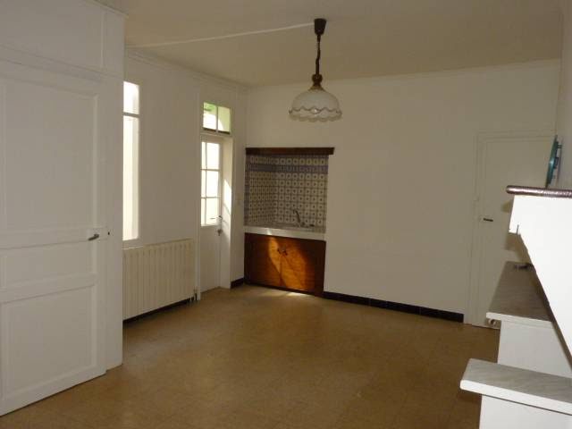 Location  maison 7 pièces 190 m² à Castelnaudary (11400), 780 €