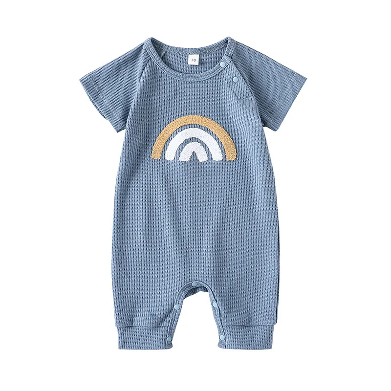 Baby Kurzarm-Strampler für Neugeborene, ideal zum Spielen und Schlafen, aus weichem Stoff, bequem für jeden Tag und volle Bewegungsfreiheit.