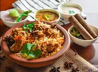 Kutchi Pukki - Biryani, Curries & Kebab menu 4