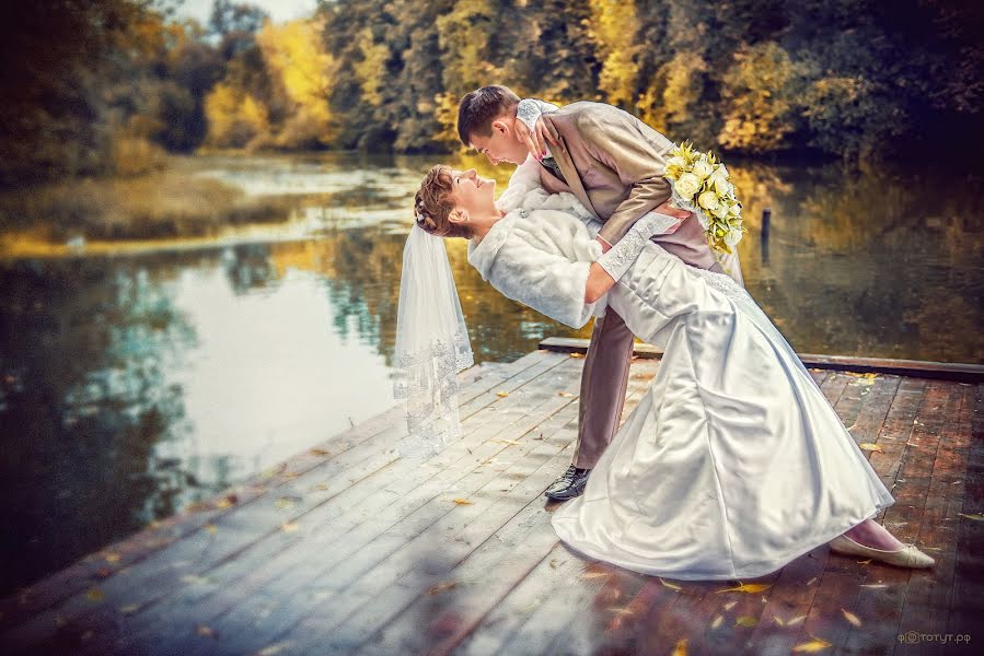 Φωτογράφος γάμων Kirill Belyy (tiger1010). Φωτογραφία: 28 Νοεμβρίου 2013